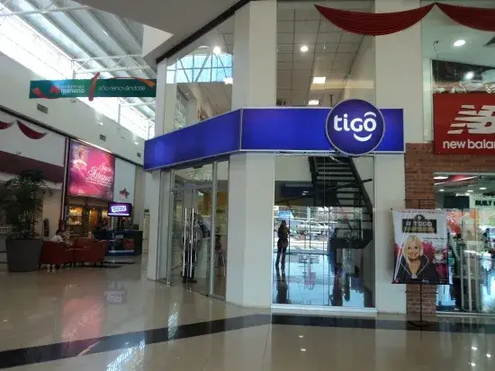 Sucursal Tigo - M.R.A.